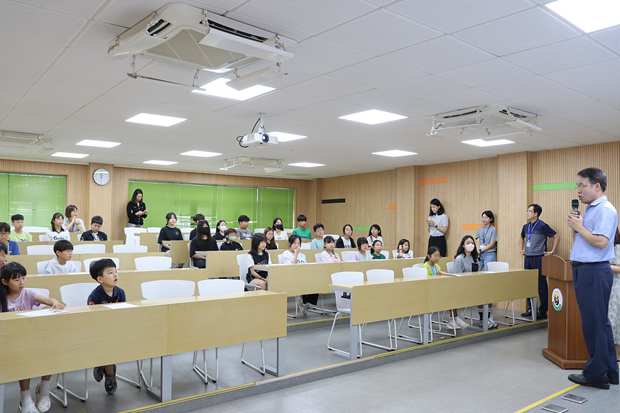 [�ʵ�] 2023�г⵵ 2�б� ���� �� �б��ӿ�... ÷���̹���