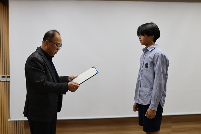 [��.����] SKSS 4�� ��� ǥâ�� �û�� 20... ÷���̹���