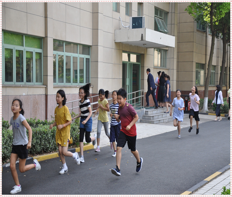 ȭ������Ʒ� 2019.6.5. ÷���̹���