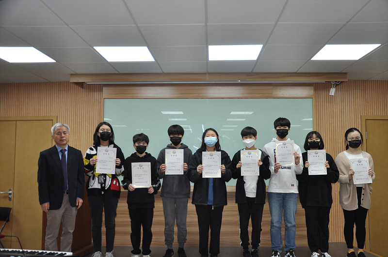 ��,���� �б� �ӿ� �Ӹ��� 2021.3.17. ÷���̹���