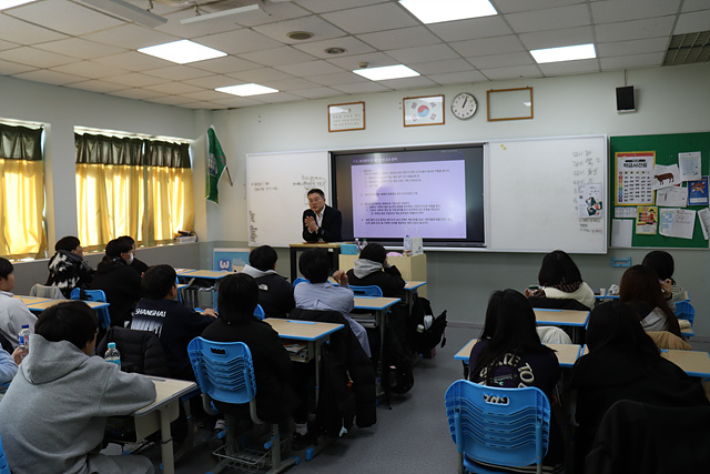 [�ߵ�] ����Ư�� 2025.12.3. ÷���̹���