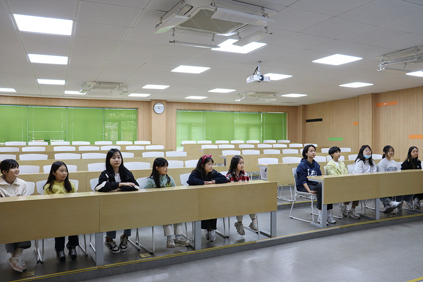 [�ʵ�] ������ ������� ǥ����ȸ �û��... ÷���̹���