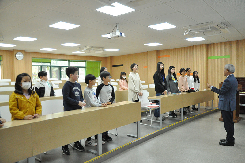 �ʵ� �ѱ۳� ����ǥ����ȸ �û�� 2021.10.... ÷���̹���