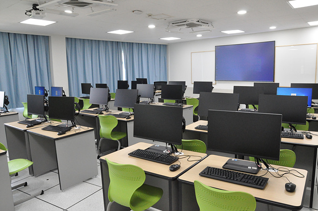 ���𵨸� �� ��ǻ�ͽ� ��� ÷���̹���