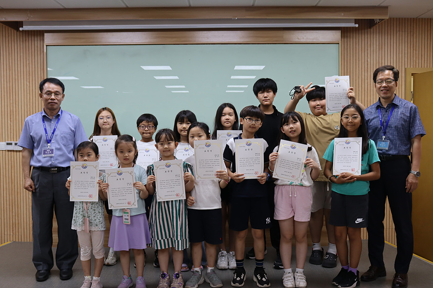 [�ʵ�]  SKSS �û�� 2023.6.28. ÷���̹���